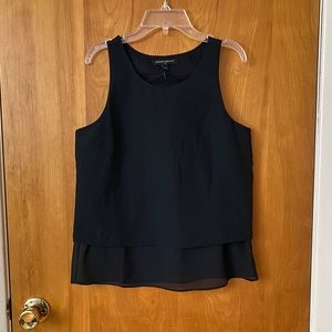 Banana republic sleeveless top shell